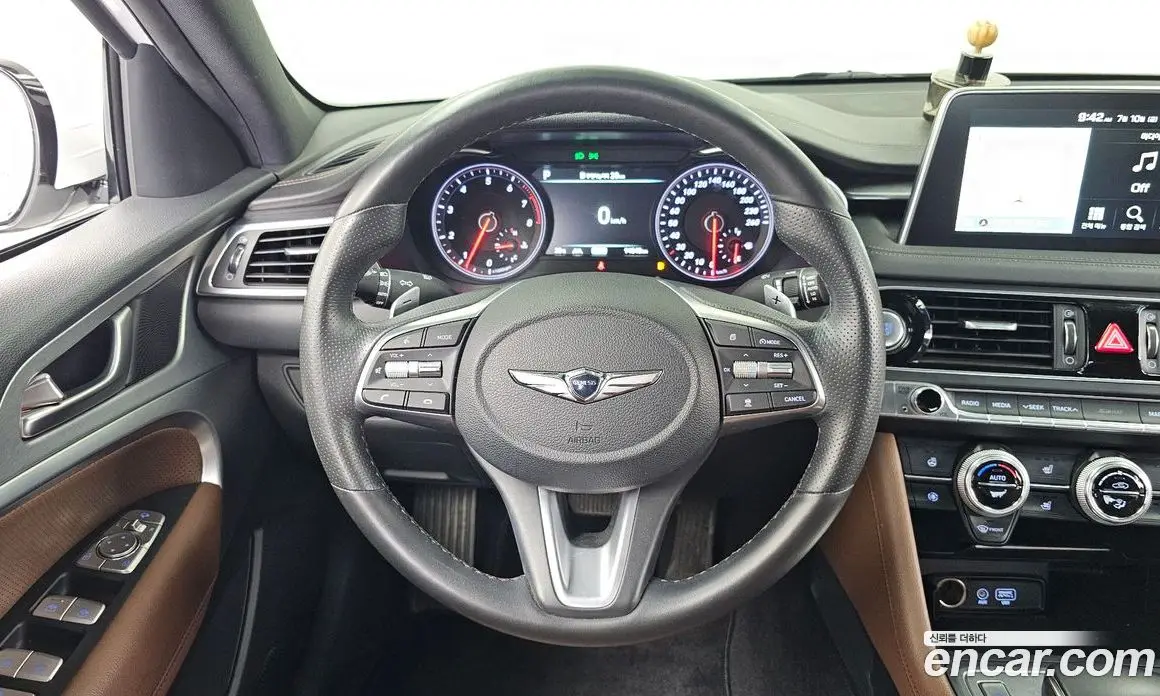 Genesis G70 2020 2.0 автомат (гидро), фото 19 Genesis G70 2020 2.0 автомат (гидро), фото 19