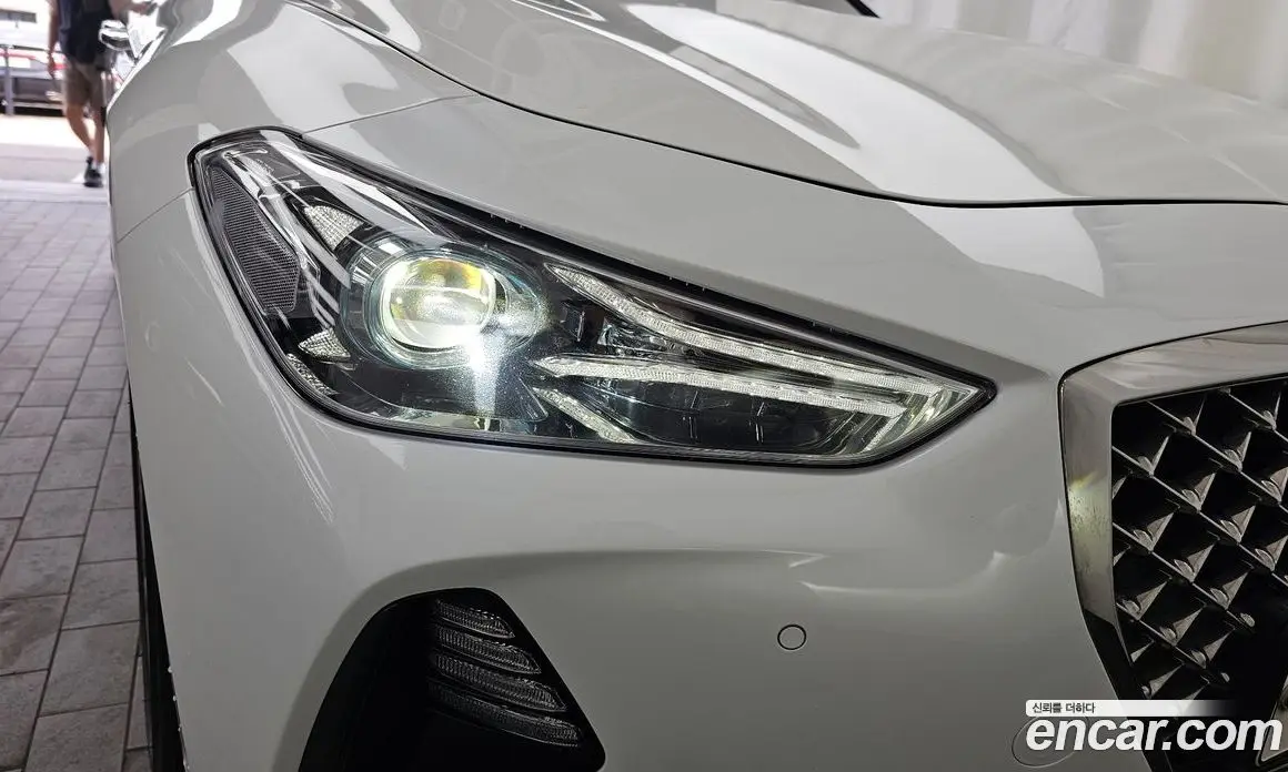 Genesis G70 2020 2.0 автомат (гидро), фото 8 Genesis G70 2020 2.0 автомат (гидро), фото 8