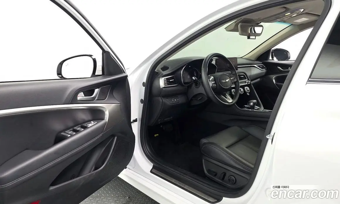 Genesis G70 2023 3.3 автомат (гидро), фото 13 Genesis G70 2023 3.3 автомат (гидро), фото 13