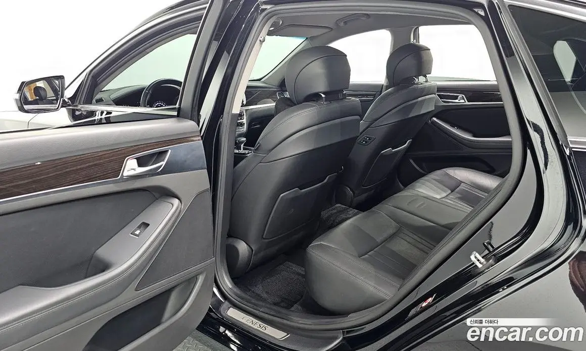 Genesis G80 2020 3.3 автомат (гидро), фото 17 Genesis G80 2020 3.3 автомат (гидро), фото 17