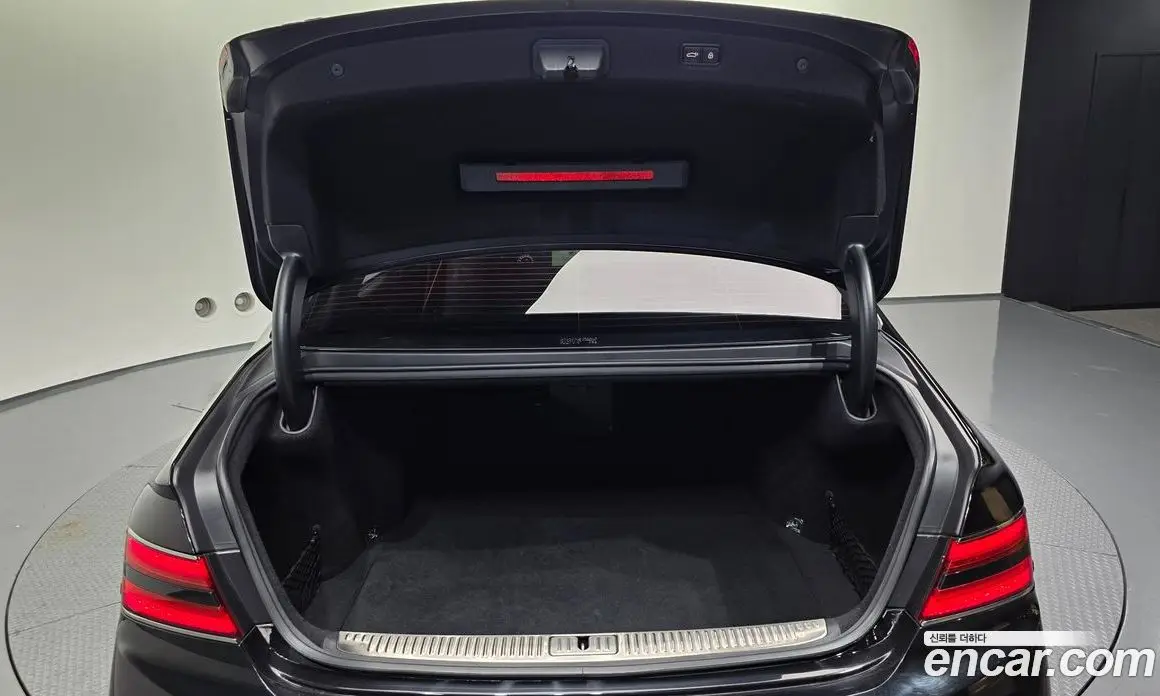 Genesis G90 2021 5.0 автомат (гидро), фото 20 Genesis G90 2021 5.0 автомат (гидро), фото 20