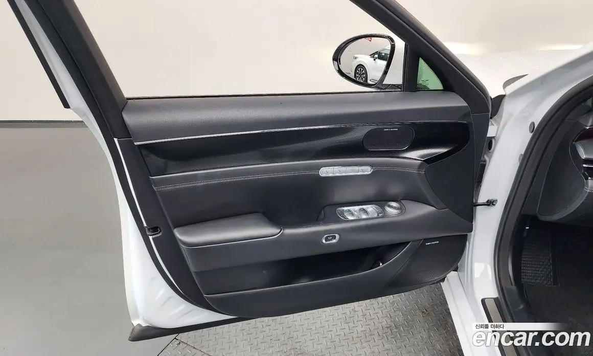 Genesis G90 2022 3.5 автомат (гидро), фото 14 Genesis G90 2022 3.5 автомат (гидро), фото 14