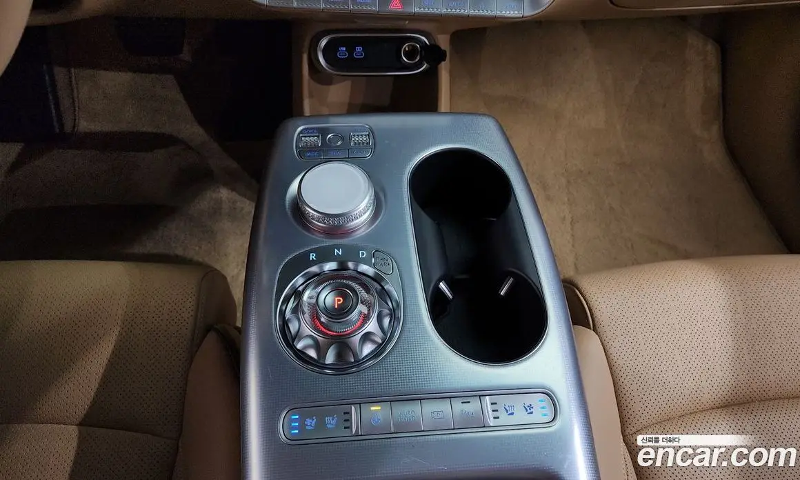 Genesis GV60 2022 0.1 автомат (гидро), фото 12 Genesis GV60 2022 0.1 автомат (гидро), фото 12