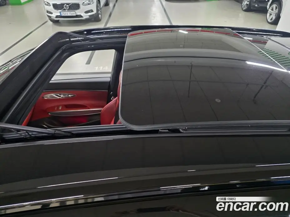 Genesis GV70 2022 2.5 автомат (гидро), фото 14 Genesis GV70 2022 2.5 автомат (гидро), фото 14