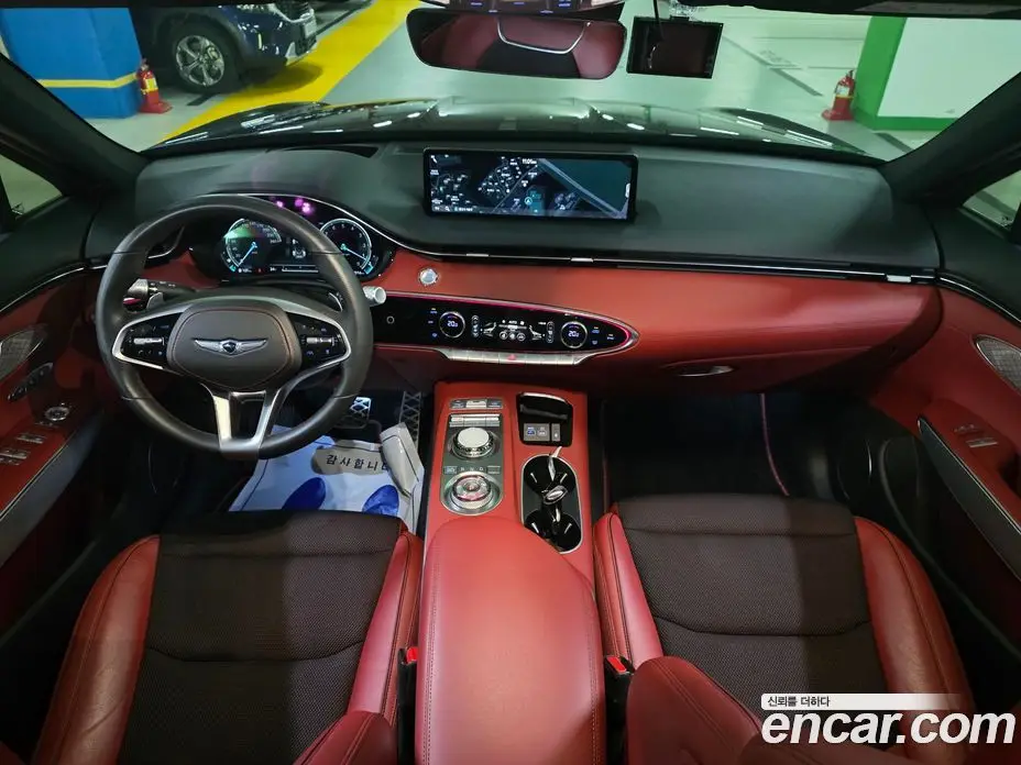 Genesis GV70 2022 2.5 автомат (гидро), фото 15 Genesis GV70 2022 2.5 автомат (гидро), фото 15