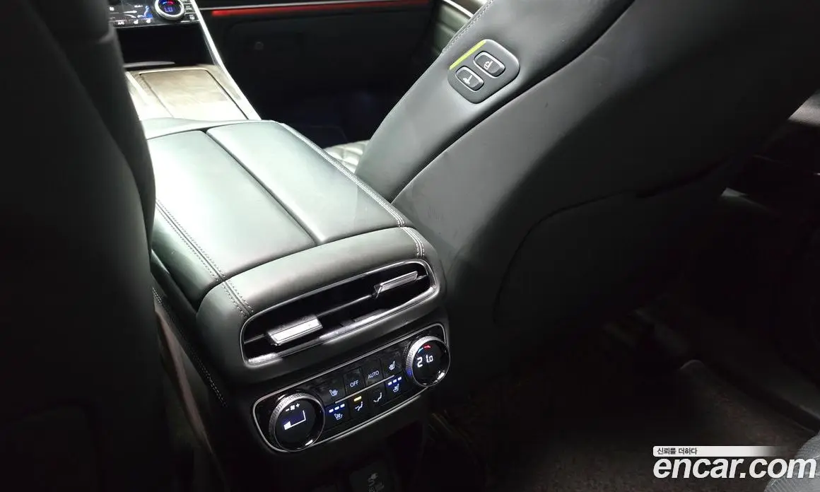 Genesis GV80 2020 3.0 автомат (гидро), фото 28 Genesis GV80 2020 3.0 автомат (гидро), фото 28