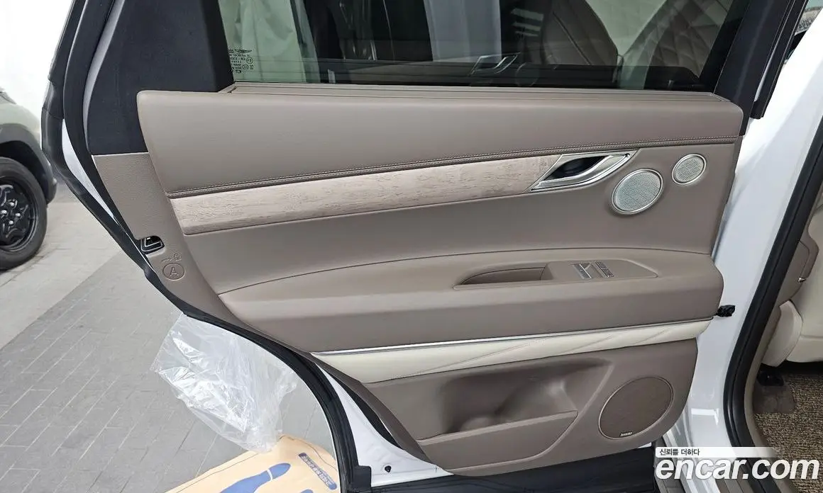 Genesis GV80 2023 3.5 автомат (гидро), фото 15 Genesis GV80 2023 3.5 автомат (гидро), фото 15