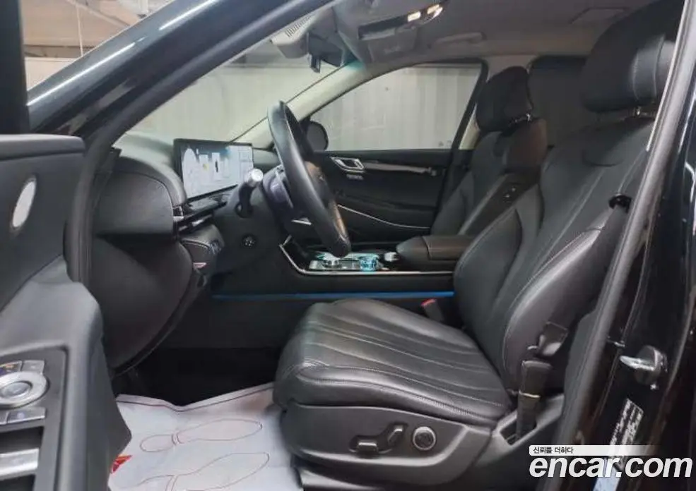 Genesis GV80 2024 2.5 автомат (гидро), фото 4 Genesis GV80 2024 2.5 автомат (гидро), фото 4