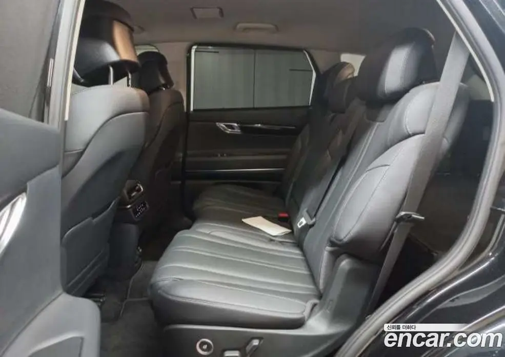 Genesis GV80 2024 2.5 автомат (гидро), фото 6 Genesis GV80 2024 2.5 автомат (гидро), фото 6