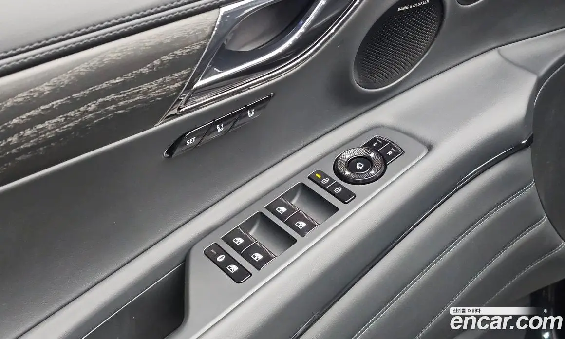 Genesis GV80 2025 2.5 автомат (гидро), фото 27 Genesis GV80 2025 2.5 автомат (гидро), фото 27