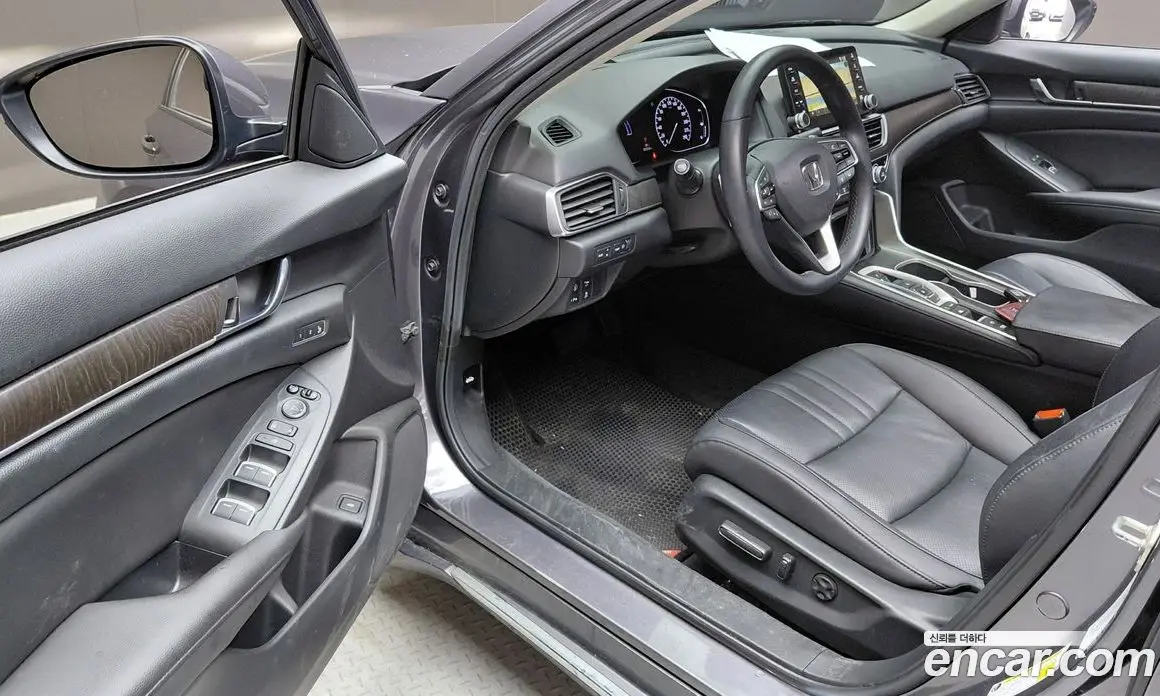 Honda Accord 2019 2.0 автомат (гидро), фото 13 Honda Accord 2019 2.0 автомат (гидро), фото 13
