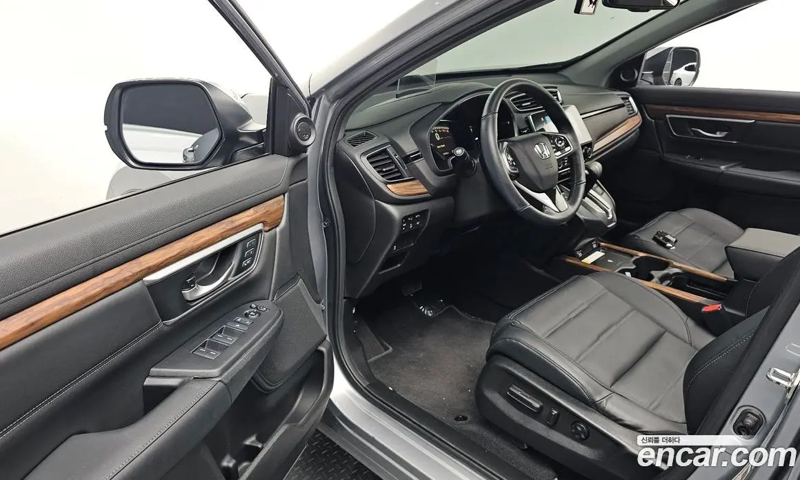 Honda CR-V 2020 1.5 автомат (гидро), фото 12