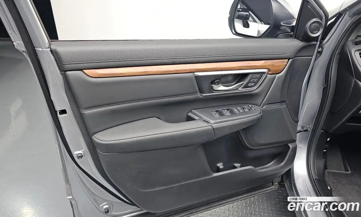 Honda CR-V 2020 1.5 автомат (гидро), фото 13