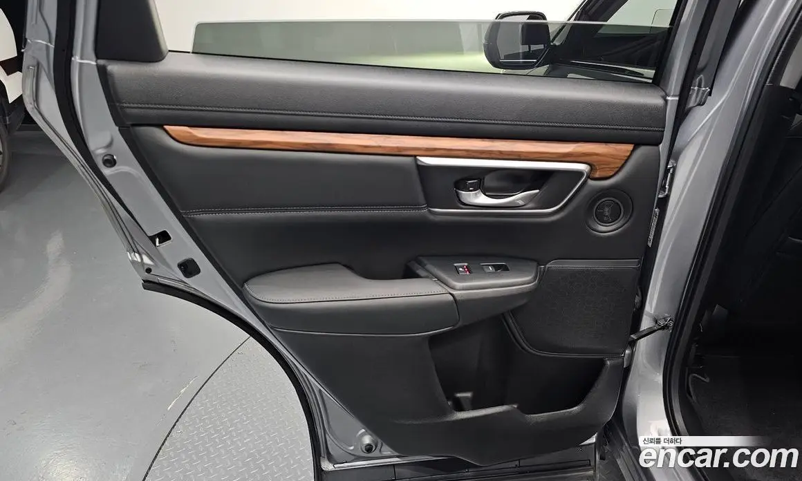Honda CR-V 2020 1.5 автомат (гидро), фото 14