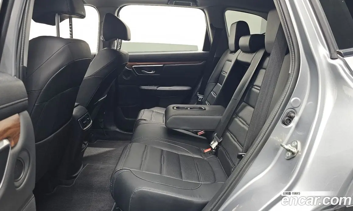 Honda CR-V 2020 1.5 автомат (гидро), фото 16