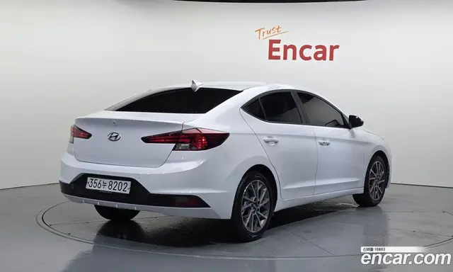 Hyundai Avante 2020 1.6 автомат (гидро), миниатюра 2 Hyundai Avante 2020 1.6 автомат (гидро), миниатюра 2