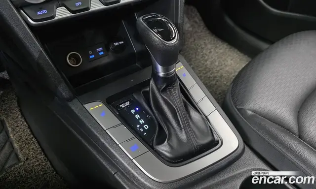Hyundai Avante 2020 1.6 автомат (гидро), миниатюра 12