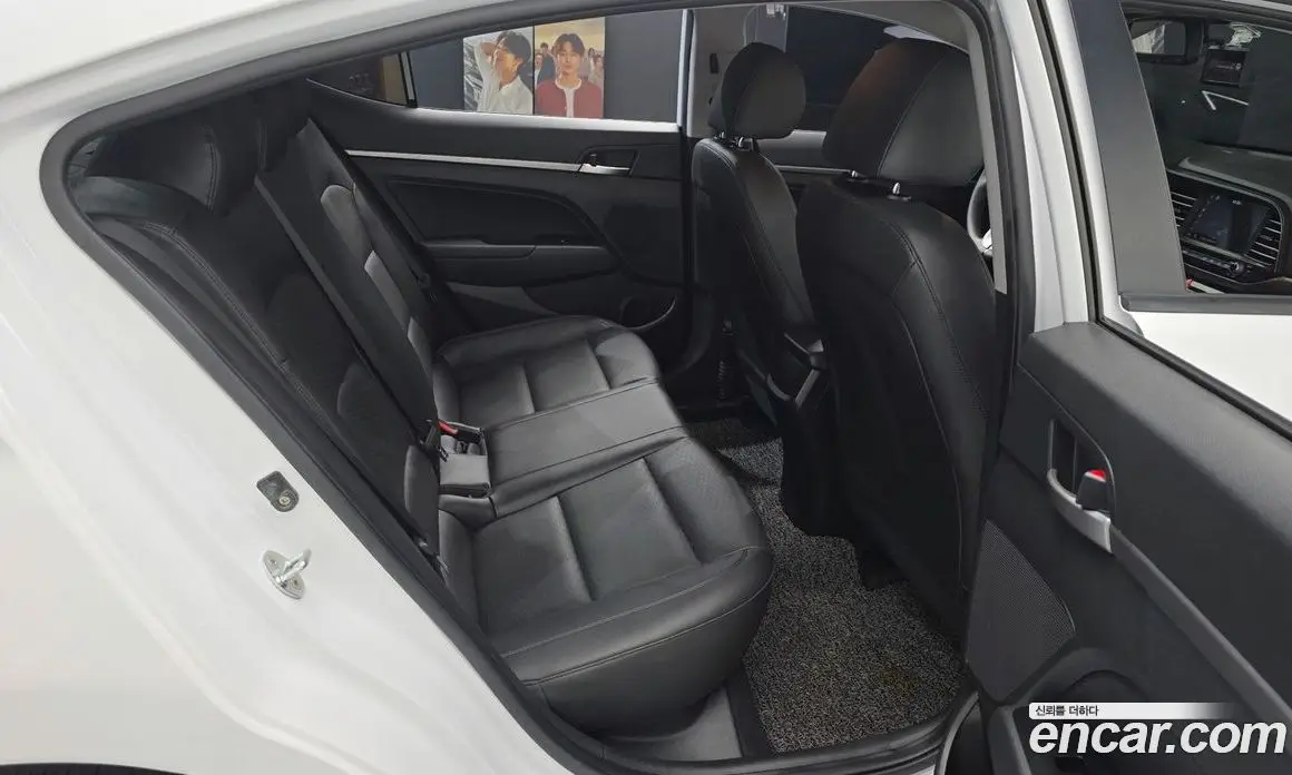 Hyundai Avante 2020 1.6 автомат (гидро), фото 17 Hyundai Avante 2020 1.6 автомат (гидро), фото 17