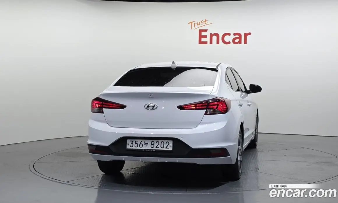 Hyundai Avante 2020 1.6 автомат (гидро), фото 4 Hyundai Avante 2020 1.6 автомат (гидро), фото 4