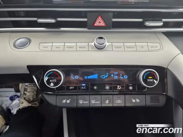 Hyundai Avante 2022 1.6 автомат (гидро), миниатюра 12