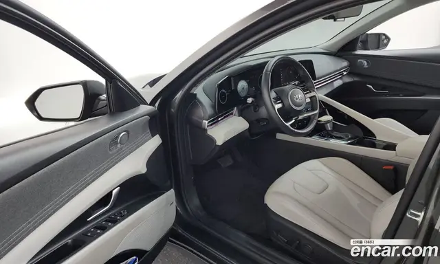 Hyundai Avante 2022 1.6 автомат (гидро), миниатюра 10 Hyundai Avante 2022 1.6 автомат (гидро), миниатюра 10