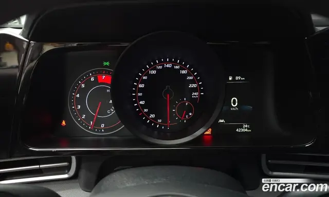 Hyundai Avante 2023 1.6 автомат (гидро), миниатюра 11