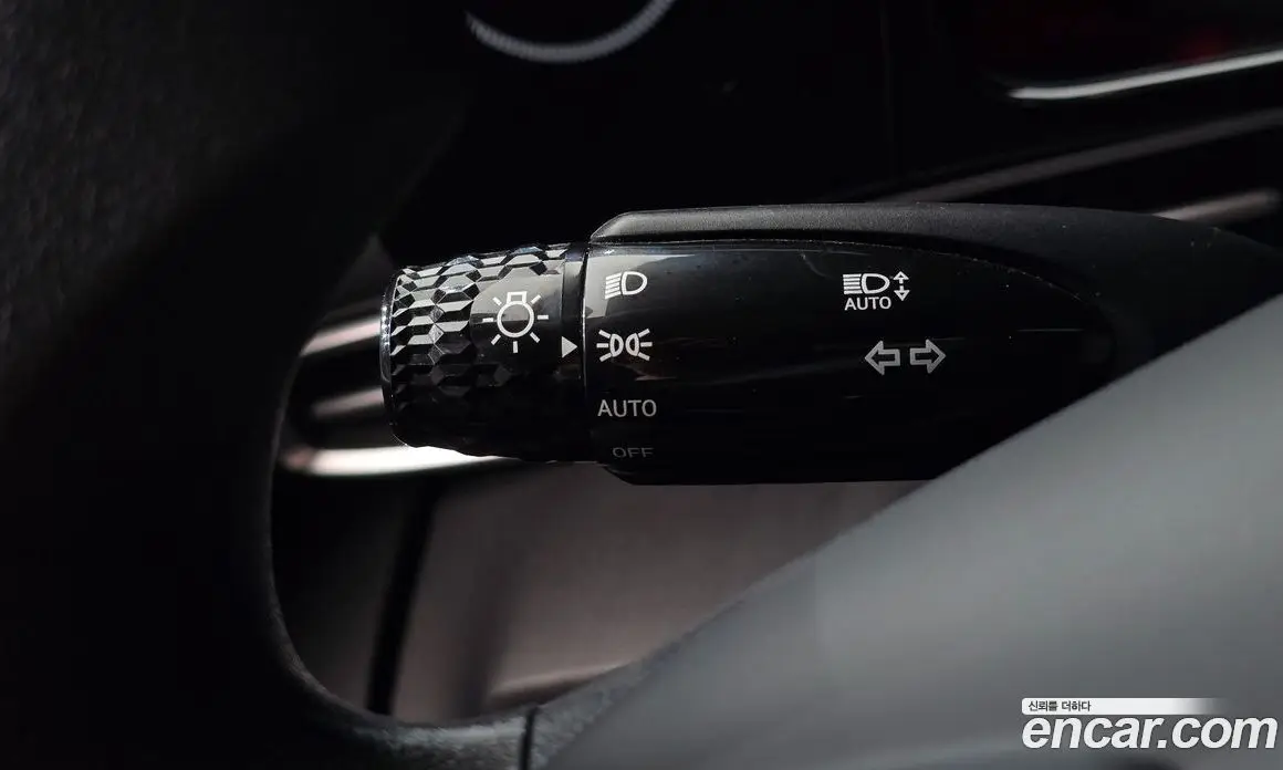 Hyundai Avante 2023 1.6 автомат (гидро), фото 21
