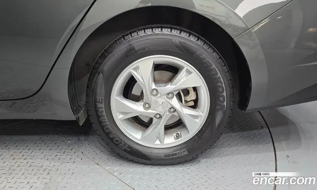 Hyundai Avante 2023 1.6 автомат (гидро), миниатюра 7