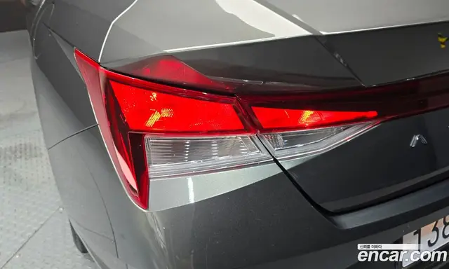 Hyundai Avante 2023 1.6 автомат (гидро), миниатюра 9