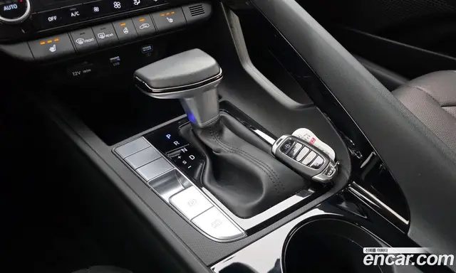 Hyundai Avante 2023 1.6 автомат (гидро), миниатюра 12