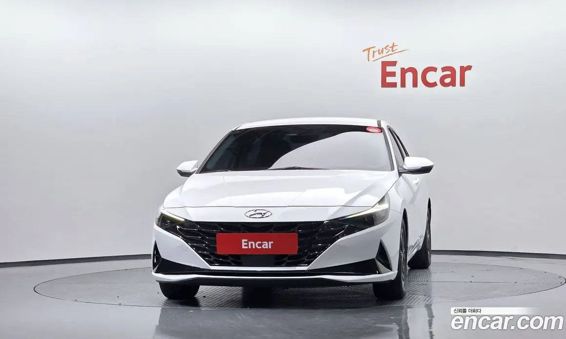 Hyundai Avante 2023 1.6 автомат (гидро), фото 3 Hyundai Avante 2023 1.6 автомат (гидро), фото 3