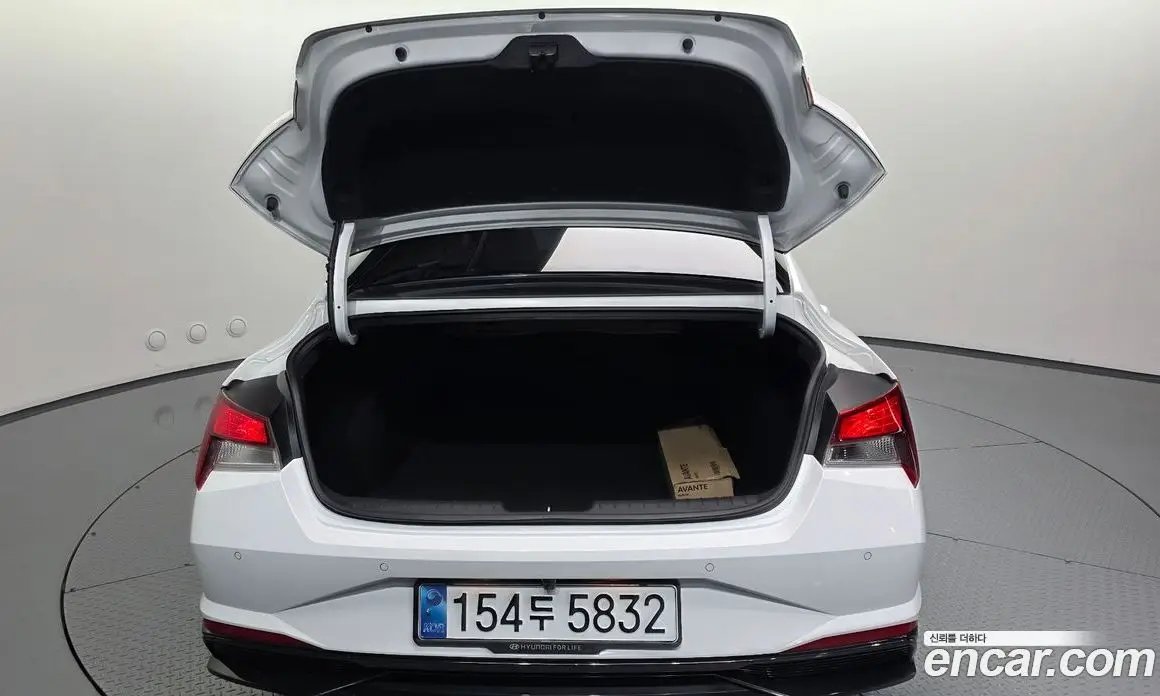 Hyundai Avante 2023 1.6 автомат (гидро), фото 30 Hyundai Avante 2023 1.6 автомат (гидро), фото 30