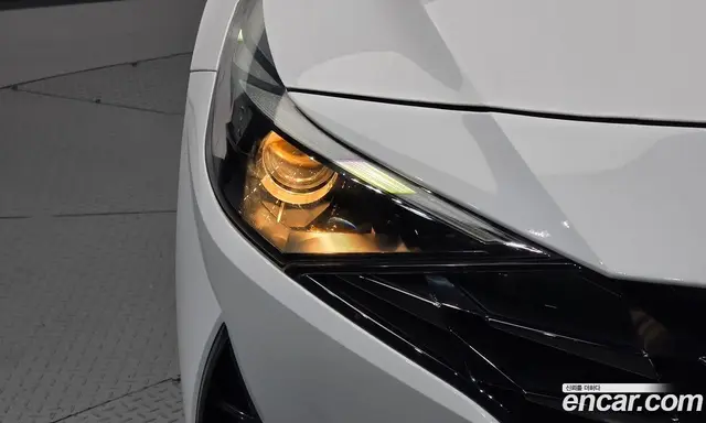 Hyundai Avante 2023 1.6 автомат (гидро), миниатюра 8 Hyundai Avante 2023 1.6 автомат (гидро), миниатюра 8