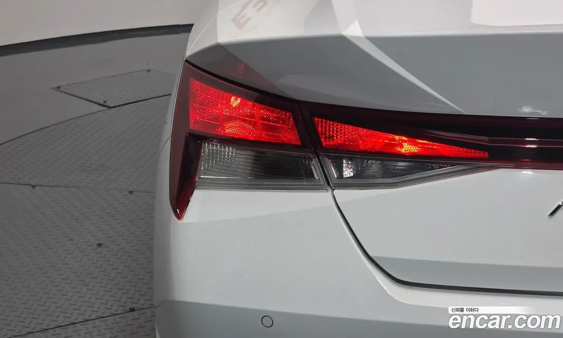 Hyundai Avante 2023 1.6 автомат (гидро), фото 9 Hyundai Avante 2023 1.6 автомат (гидро), фото 9