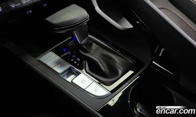 Hyundai Avante 2024 1.6 автомат (гидро), миниатюра 9