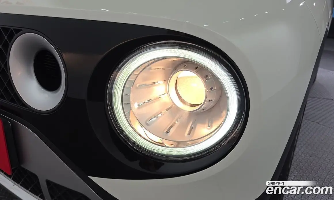 Hyundai Casper 2022 1.0 автомат (гидро), фото 8