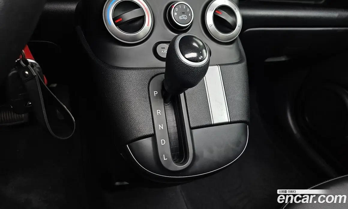 Hyundai Casper 2023 1.0 автомат (гидро), фото 9