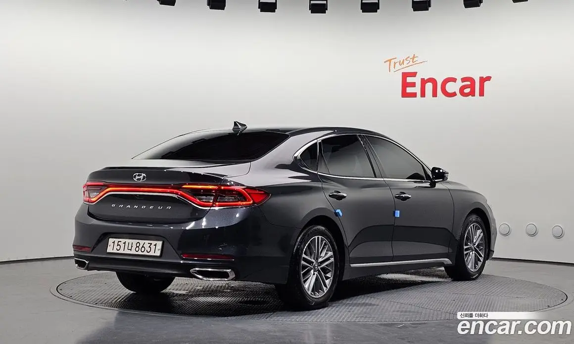 Hyundai Grandeur 2018 2.4 автомат (гидро), фото 2 Hyundai Grandeur 2018 2.4 автомат (гидро), фото 2