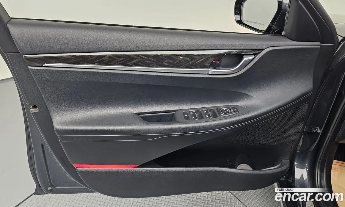 Hyundai Grandeur 2018 2.4 автомат (гидро), фото 14 Hyundai Grandeur 2018 2.4 автомат (гидро), фото 14