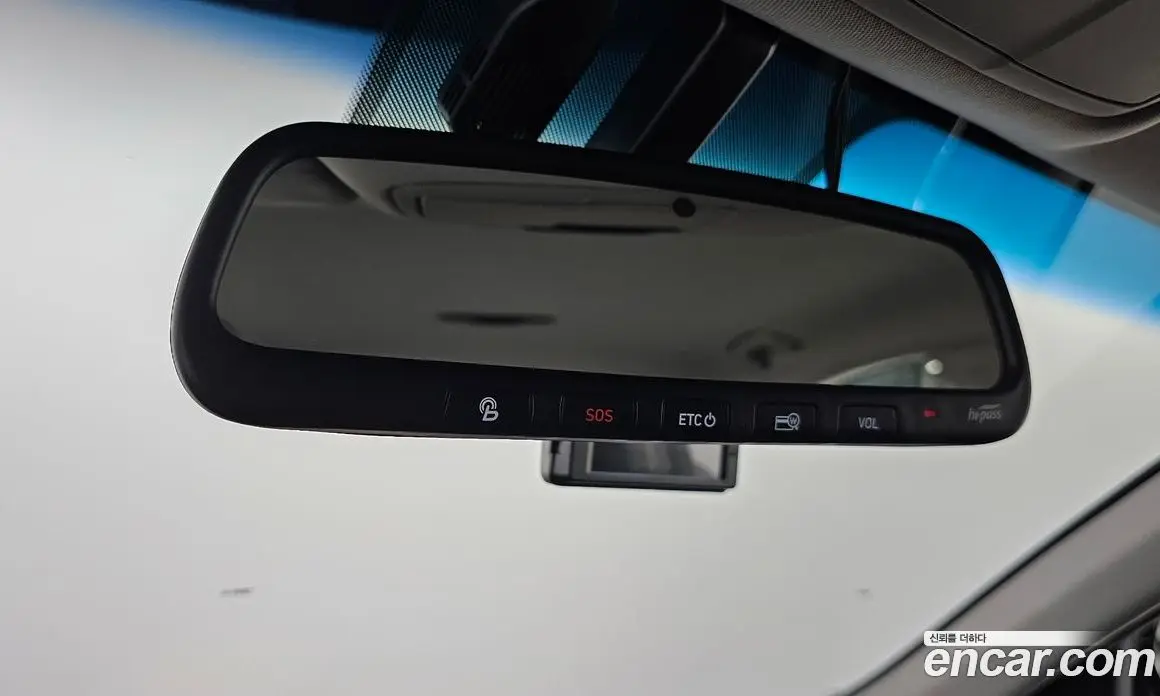 Hyundai Grandeur 2018 2.4 автомат (гидро), фото 24 Hyundai Grandeur 2018 2.4 автомат (гидро), фото 24