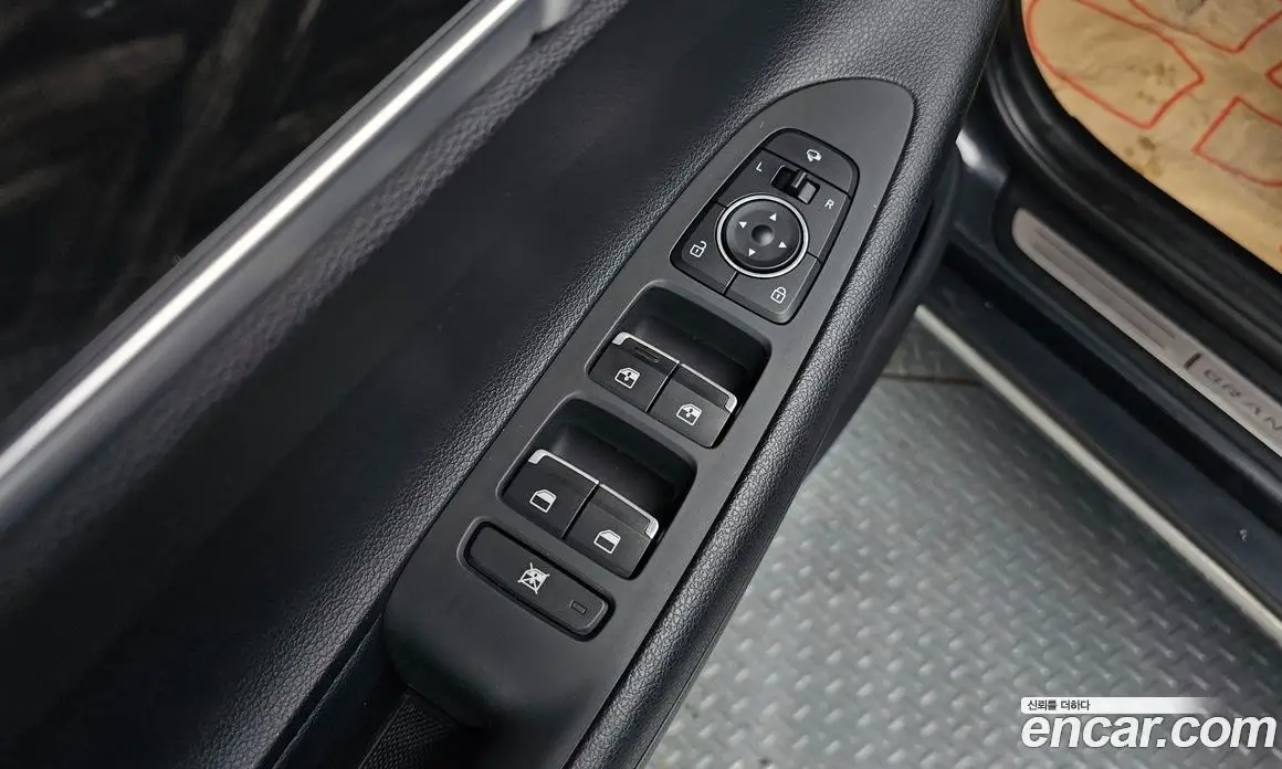 Hyundai Grandeur 2018 2.4 автомат (гидро), фото 26 Hyundai Grandeur 2018 2.4 автомат (гидро), фото 26