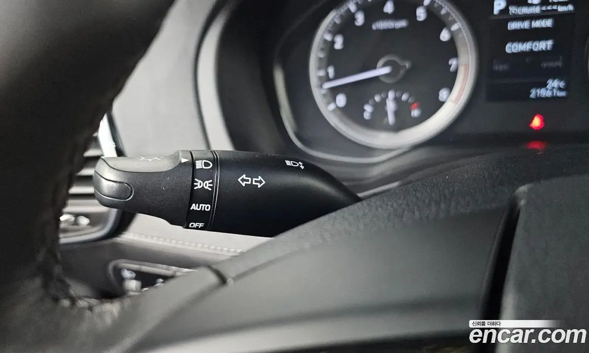 Hyundai Grandeur 2018 2.4 автомат (гидро), фото 28 Hyundai Grandeur 2018 2.4 автомат (гидро), фото 28
