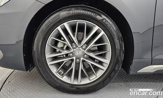 Hyundai Grandeur 2018 2.4 автомат (гидро), миниатюра 5 Hyundai Grandeur 2018 2.4 автомат (гидро), миниатюра 5