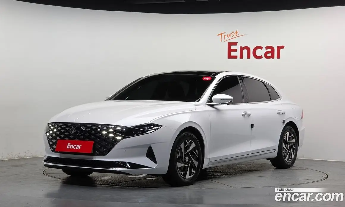 Hyundai Grandeur 2020 2.4 автомат (гидро), фото 1 Hyundai Grandeur 2020 2.4 автомат (гидро), фото 1