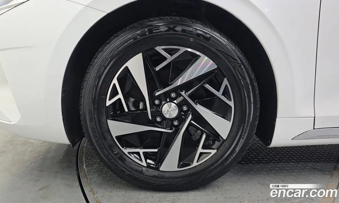Hyundai Grandeur 2020 2.4 автомат (гидро), фото 5 Hyundai Grandeur 2020 2.4 автомат (гидро), фото 5