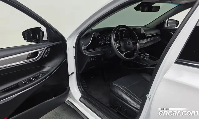 Hyundai Grandeur 2020 2.4 автомат (гидро), миниатюра 10 Hyundai Grandeur 2020 2.4 автомат (гидро), миниатюра 10