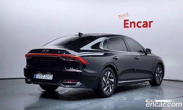 Hyundai Grandeur 2021 2.4 автомат (гидро), миниатюра 2 Hyundai Grandeur 2021 2.4 автомат (гидро), миниатюра 2