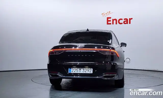 Hyundai Grandeur 2021 2.4 автомат (гидро), миниатюра 4 Hyundai Grandeur 2021 2.4 автомат (гидро), миниатюра 4