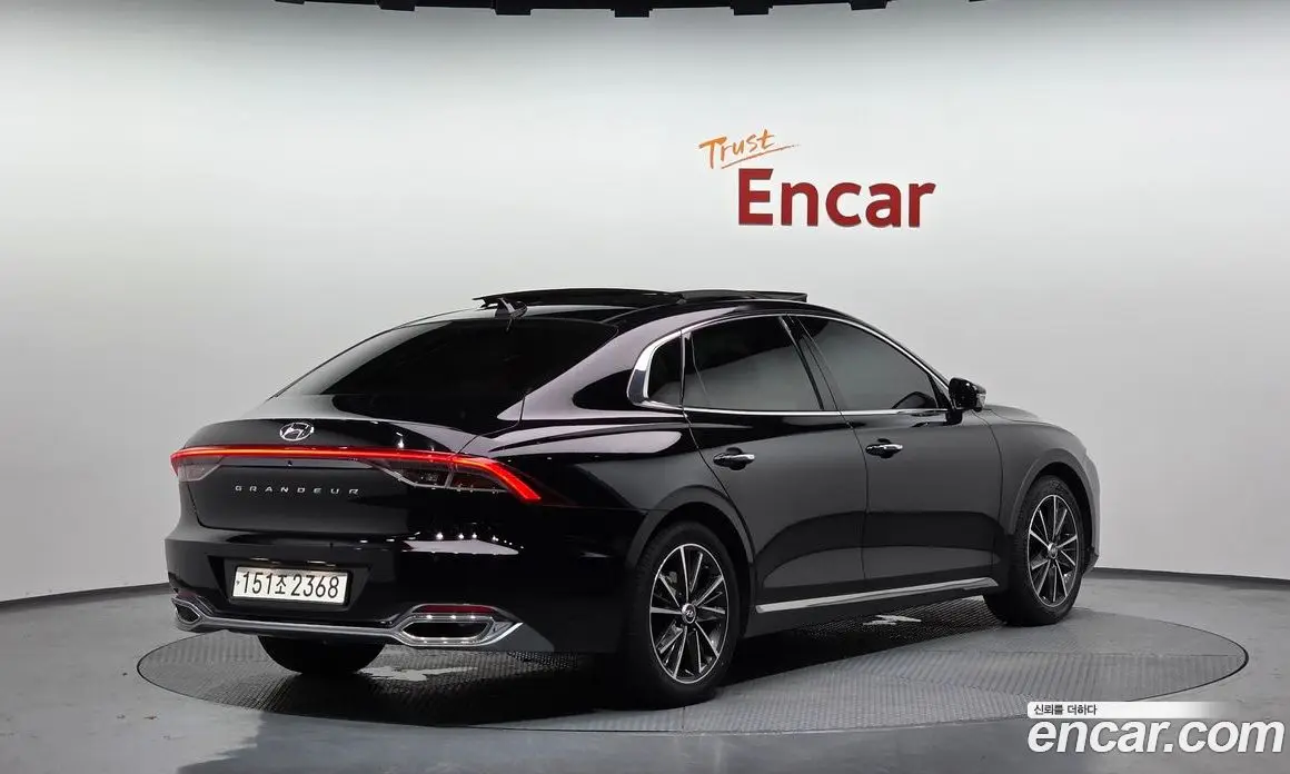 Hyundai Grandeur 2022 2.5 автомат (гидро), фото 2 Hyundai Grandeur 2022 2.5 автомат (гидро), фото 2