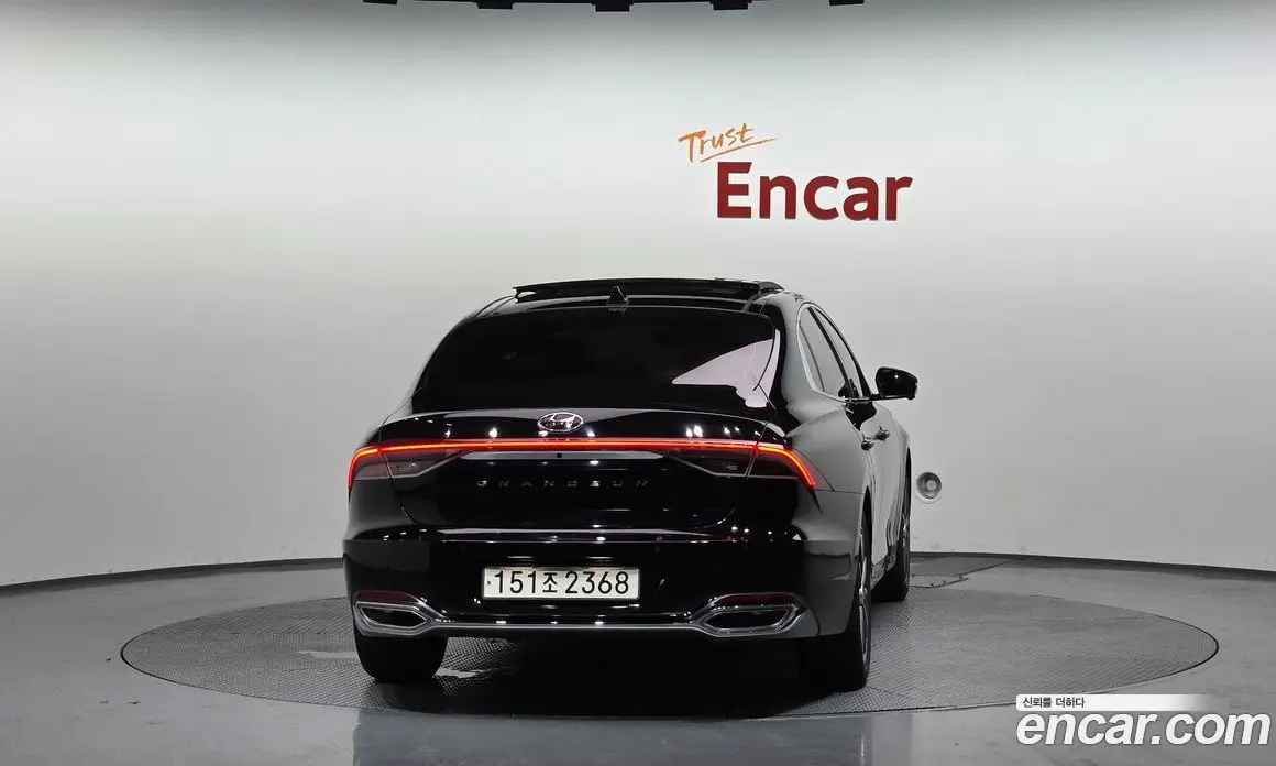Hyundai Grandeur 2022 2.5 автомат (гидро), фото 4 Hyundai Grandeur 2022 2.5 автомат (гидро), фото 4